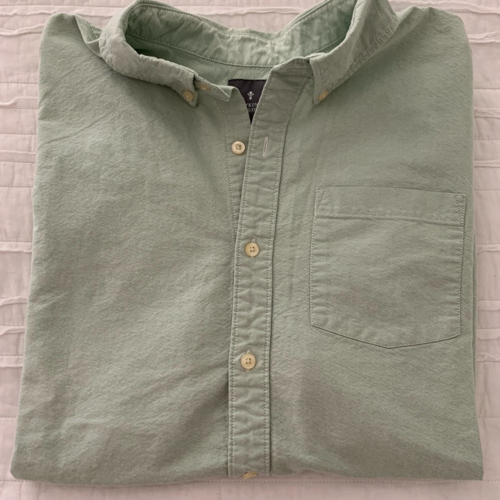 NWOT Hawkings McGill Casual Button Down Shirt